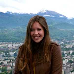 Meet your Posher, Monica